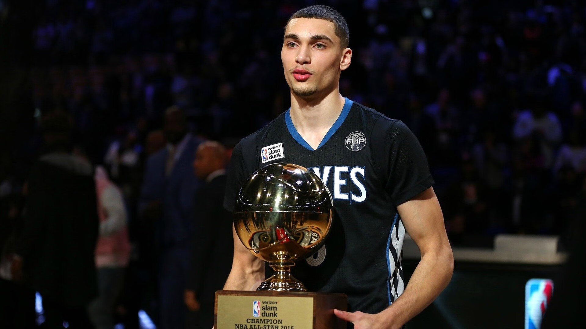 中国女排新主攻连得十分引热议,中国女排新阵容